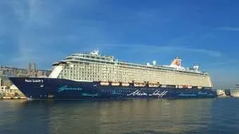 האנייה MEIN SCHIFF 3 בחיפה 