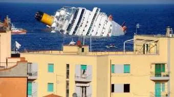 אניית הנוסעים Costa Concordia. אחד האסונות הגדולים בתעשיית הקרוזים בעשור האחרון 